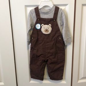 Overalls and onesie set 6m